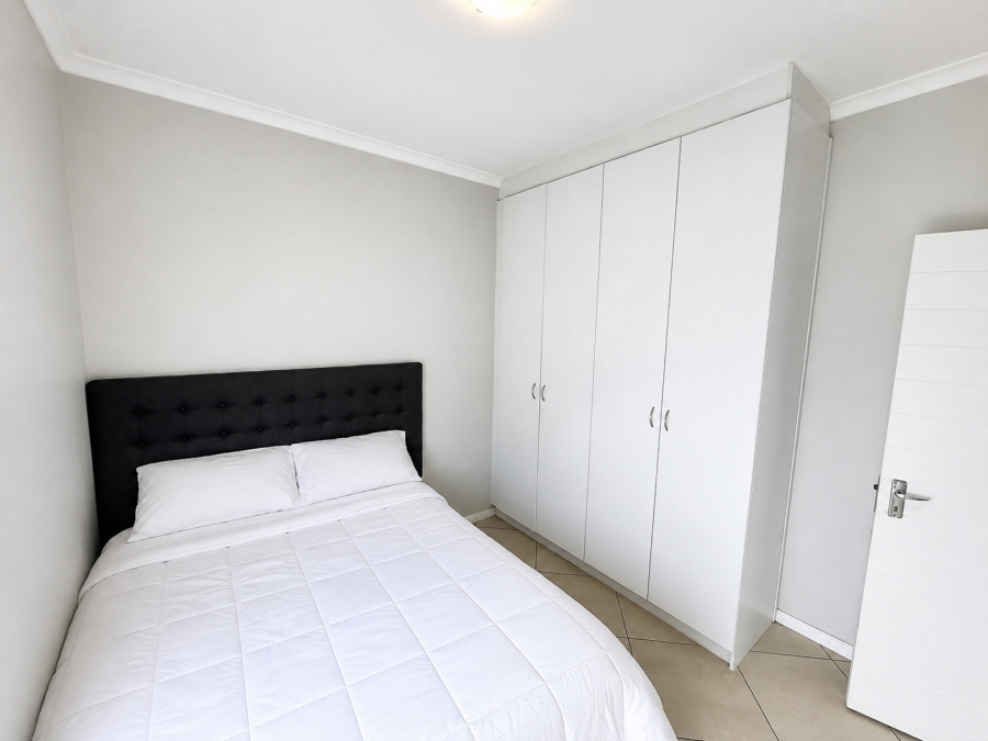 To Let 2 Bedroom Property for Rent in Buh Rein Estate Western Cape